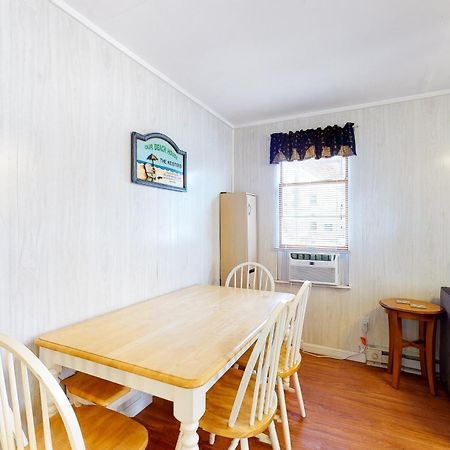 Ocean Beach Ocean City Room photo
