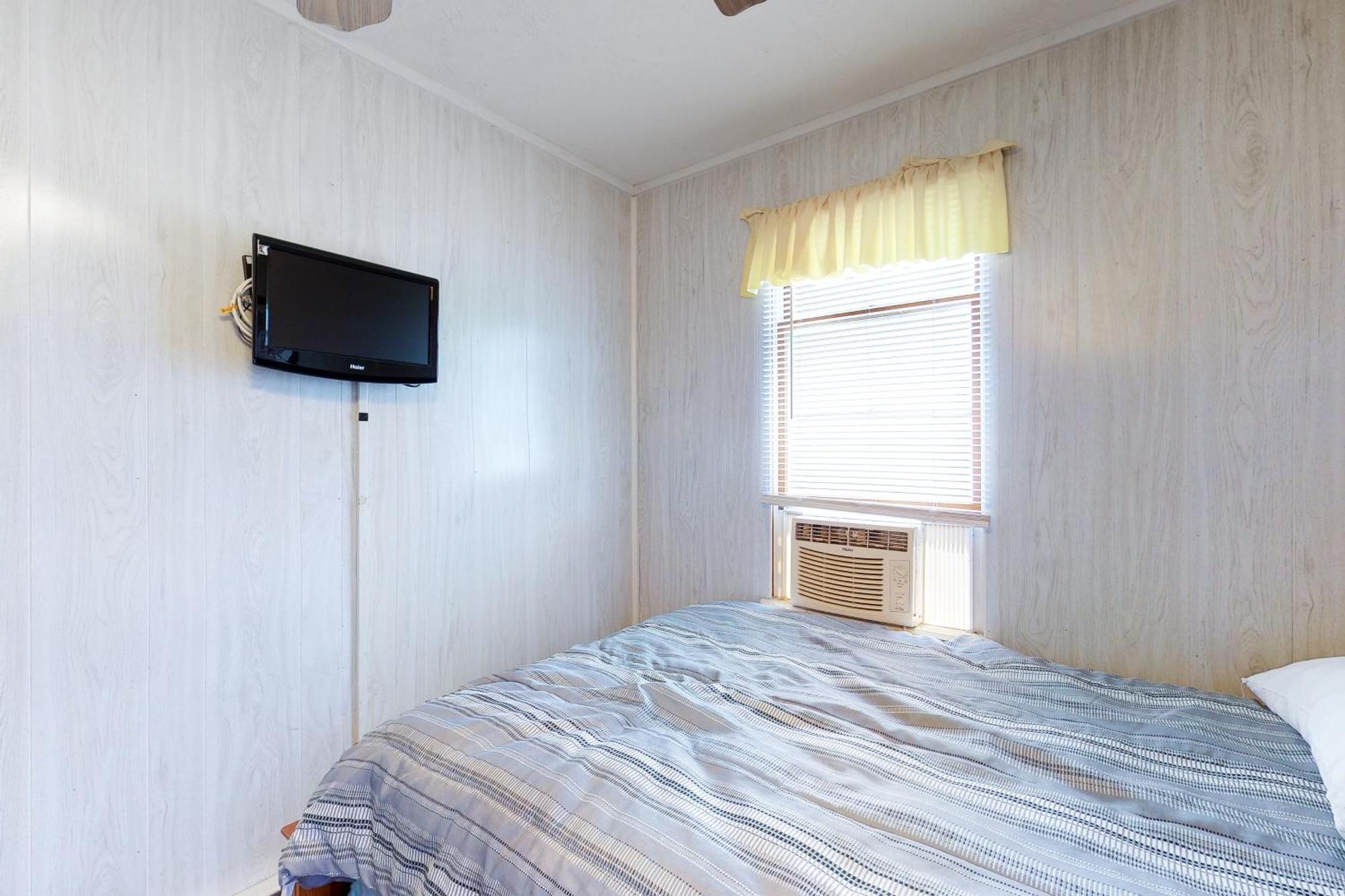 Ocean Beach Ocean City Room photo